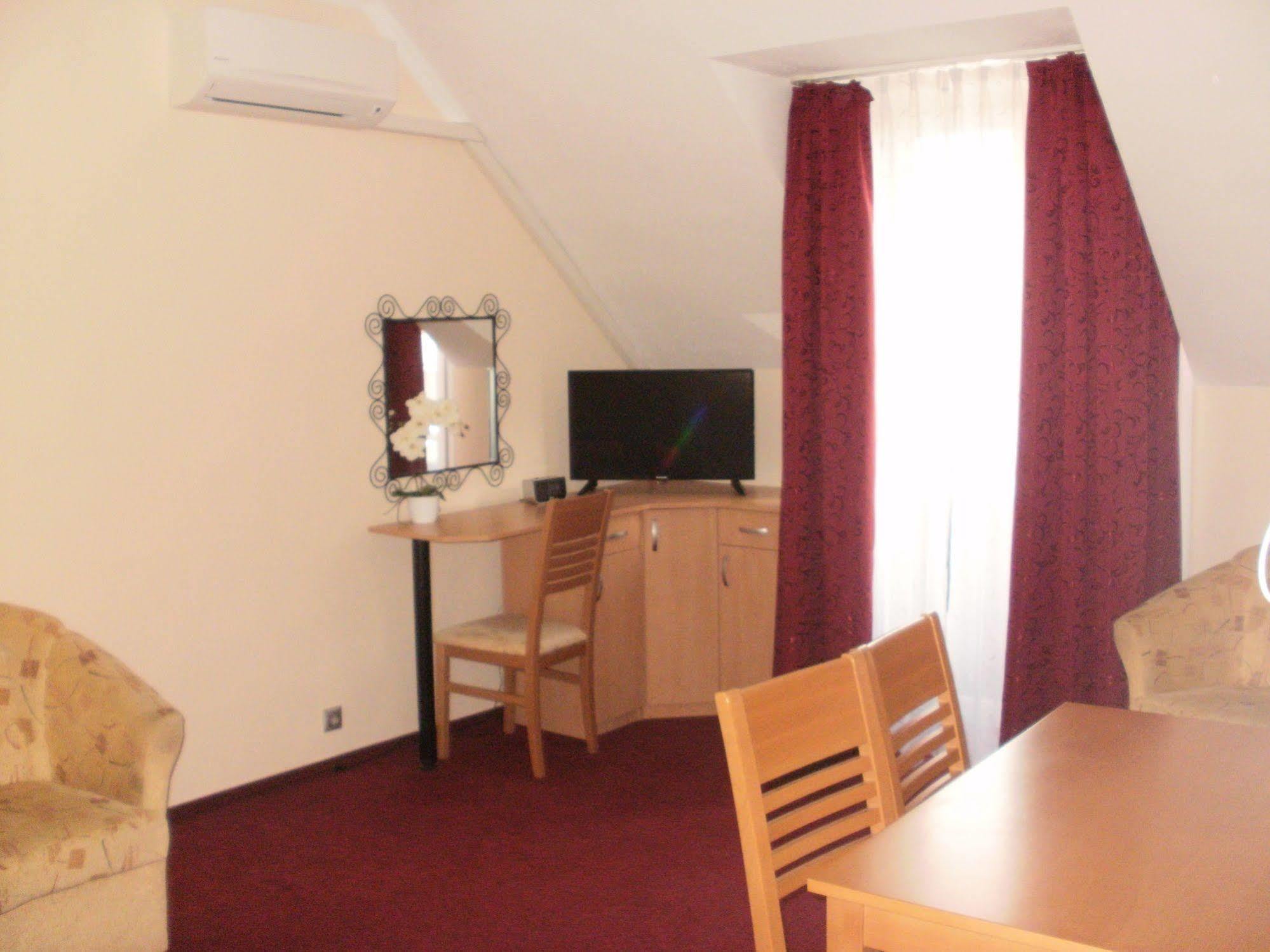 Siesta Club Apartman Harkány Exteriér fotografie