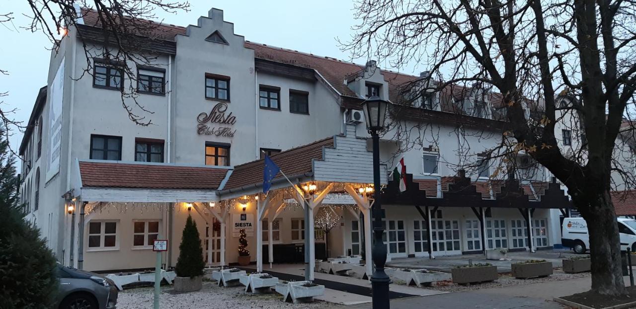 Siesta Club Apartman Harkány Exteriér fotografie